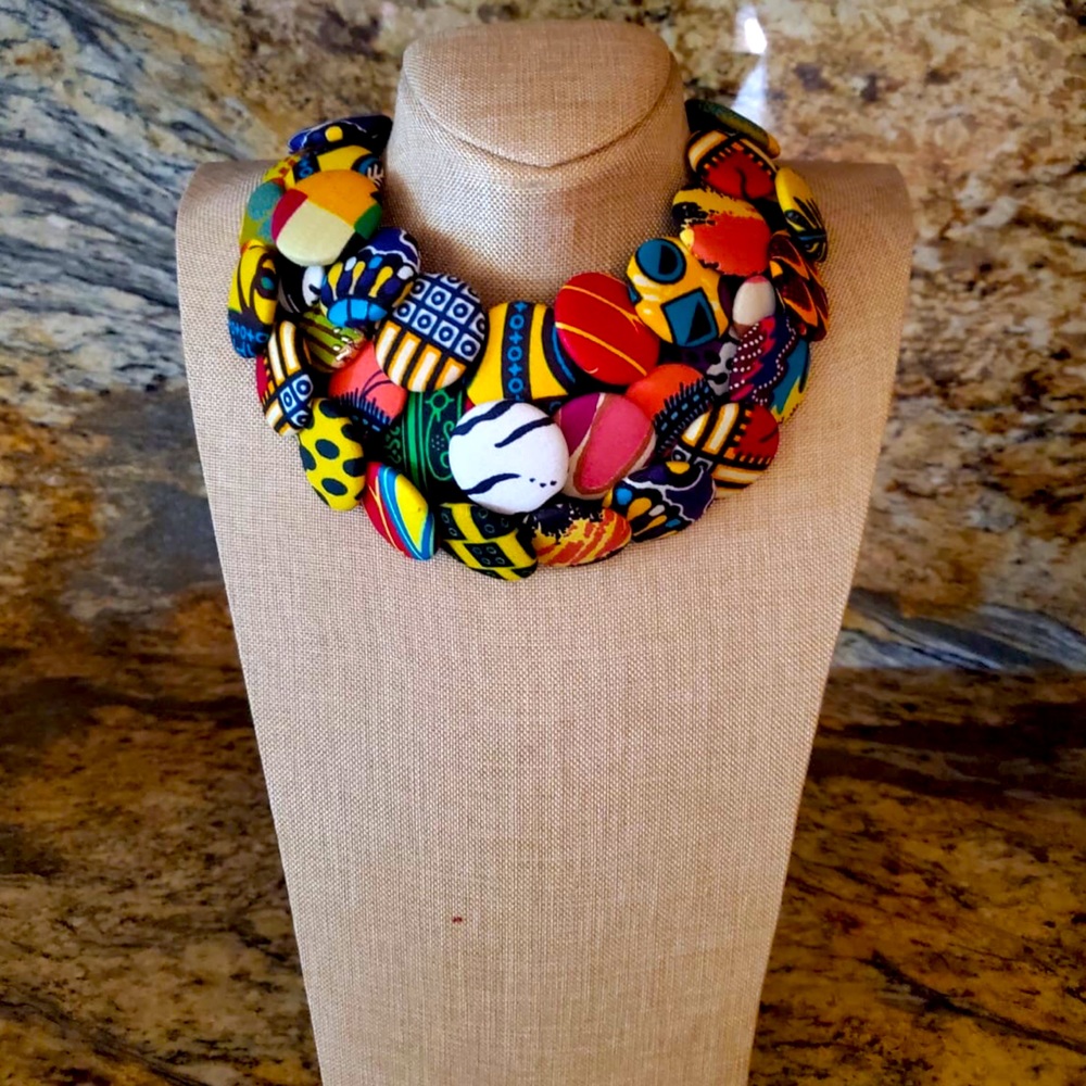 Neckpiece